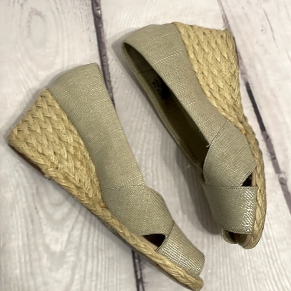 Lauren By Ralph Lauren Cecilia Pee-Toe Wedge Sandals Size 7.5 - Picture 4 of 12